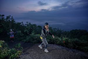 BIB: 
                            <button type="button" onclick="openModal(24814782)" class="btn btn-primary btn-sm float-right btn-popup" data-toggle="modal" data-target=".modal-high-quality">
                        <i class="fas fa-shopping-cart"></i> Add to Cart
                    </button>
                                            <button type="button" onclick="isThisMe(24814782, true)" class="btn btn-success btn-sm float-right btn-popup btn-isme hidden" data-toggle="tooltip" data-placement="bottom" title="นี่คือรูปของคุณใช่ไหม คลิกที่นี่เพื่อเอาเข้าอัลบั้ม">
                        <i class="fas fa-plus"></i> Add to album
                    </button>
                    <button type="button" onclick="isThisMe(24814782, false)" class="btn btn-warning btn-sm float-right btn-popup btn-isnotme hidden">
                        <i class="fas fa-ban"></i> Remove from album
                    </button>